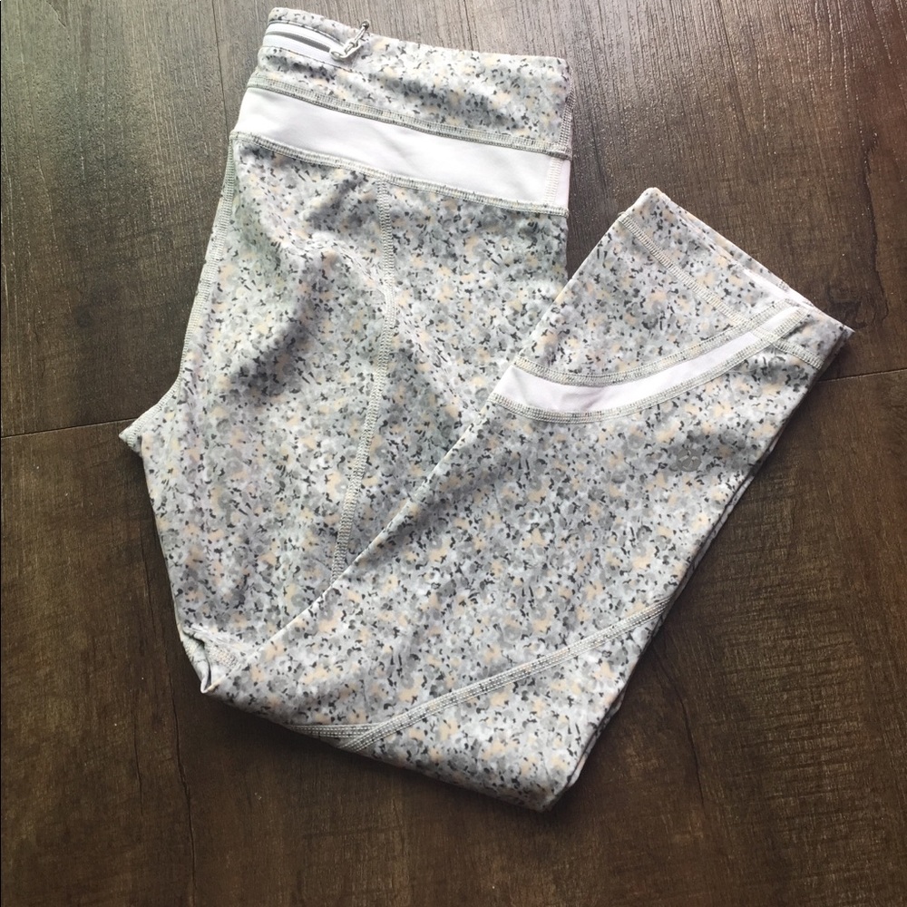 Lululemon inspire crops